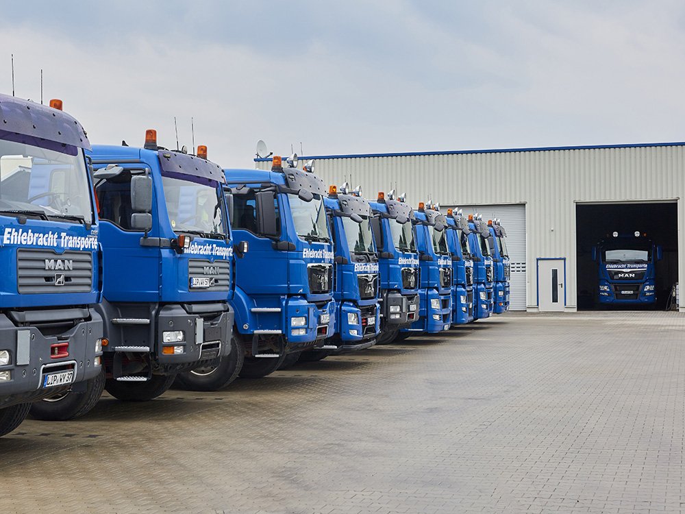 Fuhrpark Ehlebracht Transporte Augustdorf Fuhrpark mit mehreren LKW für Baustofftransporte in Augustdorf